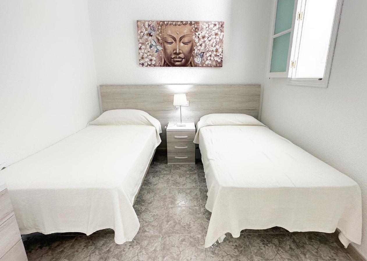 Skol 131 - Studio At Skol Building In Marbella Centre With Sea Views. Bagian luar foto