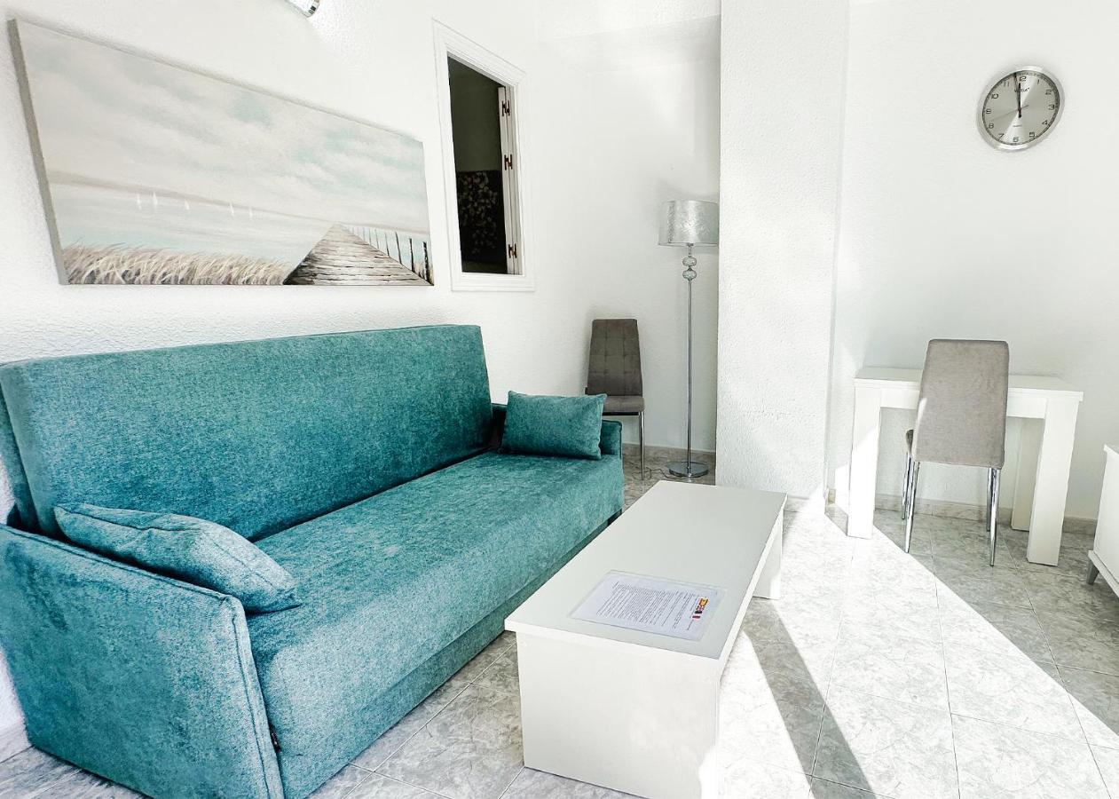 Skol 131 - Studio At Skol Building In Marbella Centre With Sea Views. Bagian luar foto