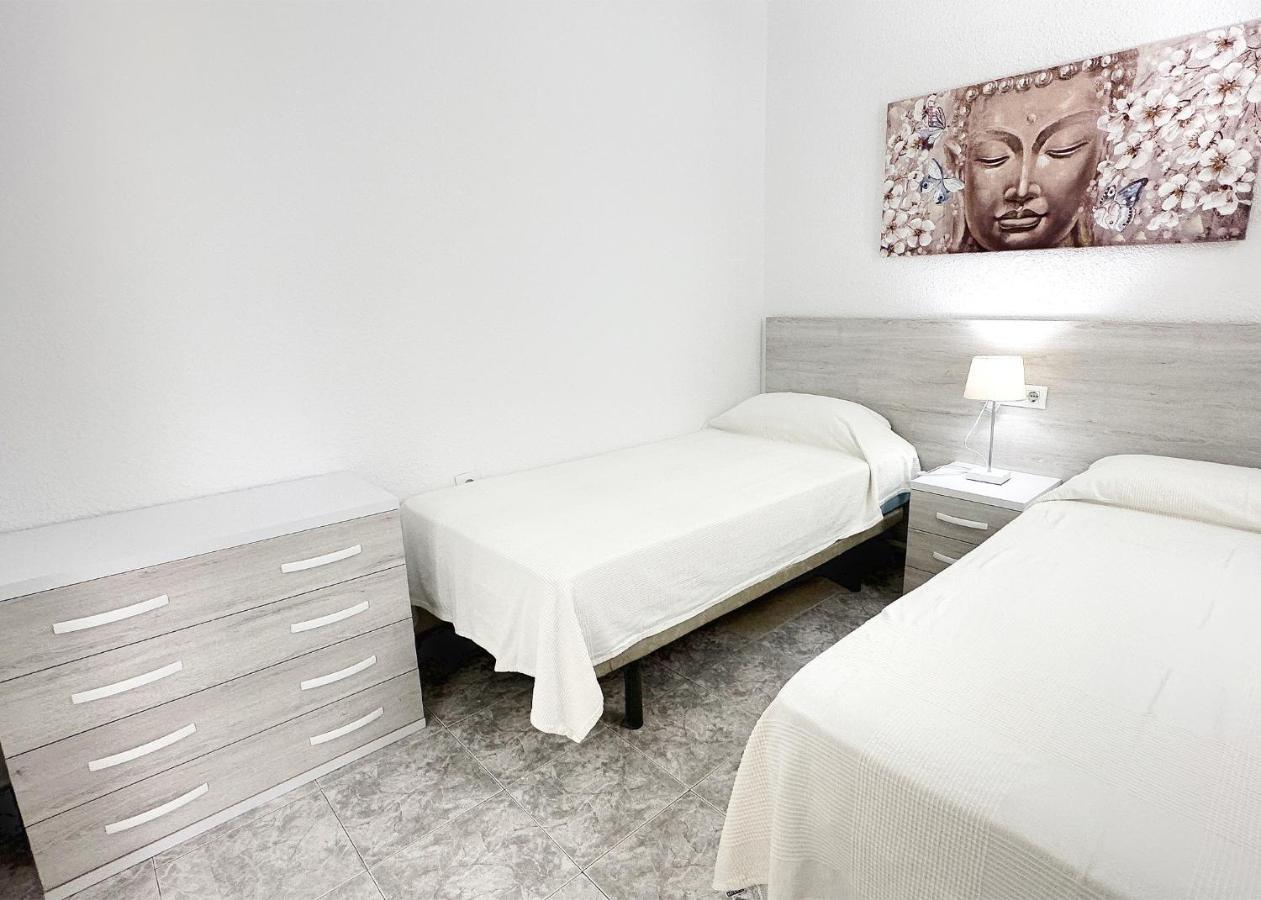 Skol 131 - Studio At Skol Building In Marbella Centre With Sea Views. Bagian luar foto