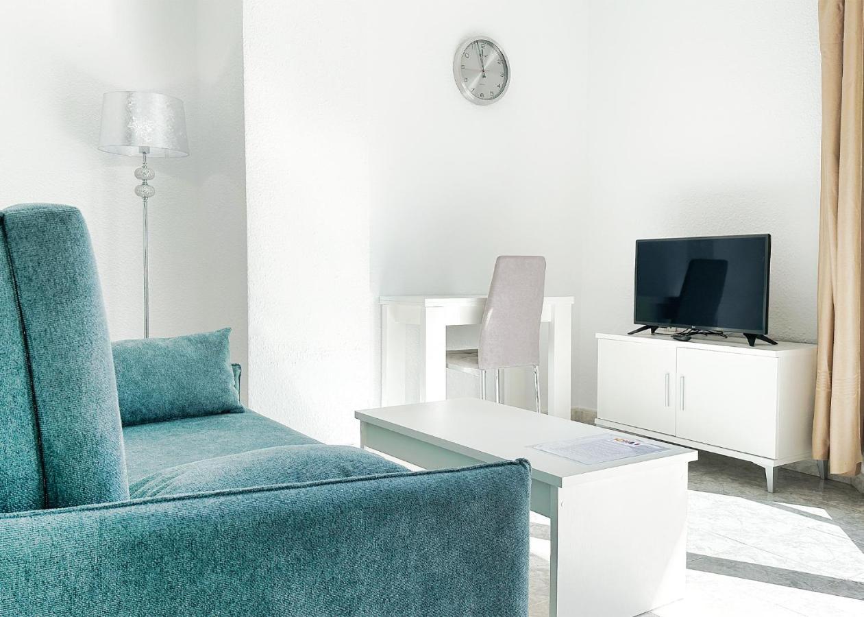 Skol 131 - Studio At Skol Building In Marbella Centre With Sea Views. Bagian luar foto